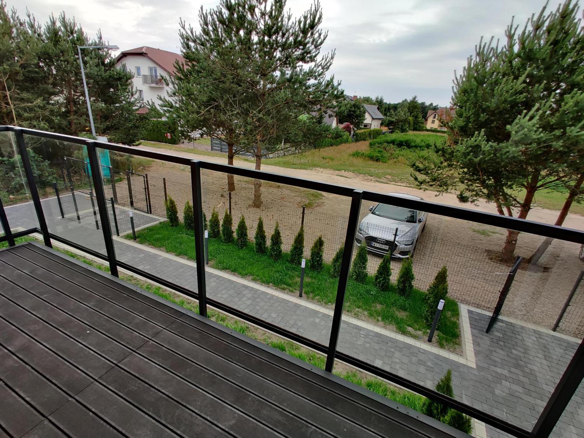 Hotel Ostrowo Plaza Exterior foto
